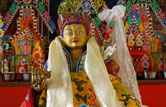 Guru Rinpoche statue